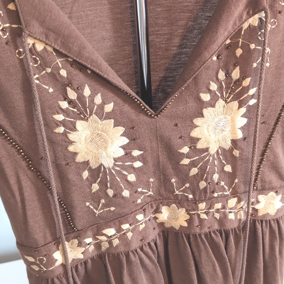 Suzy Shier Brown Embroidered Beaded Top | Size L Boho Chic Blouse with Tie Back - Picture 2 of 7